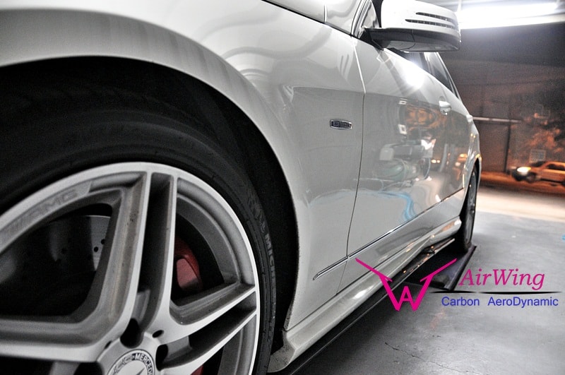 Mercedes-Benz W212 carbon side skirt splitter 12
